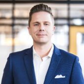 Justin Mennen, Chief Information and Technology Officer, Shake Shack, Speaker at the FutureIT NYC 2025: IT Leadership & Emerging Technologies
