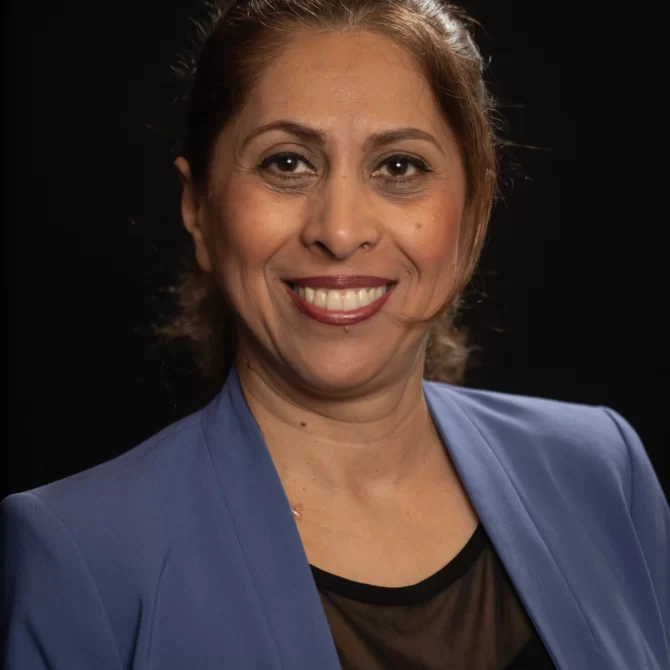 Neda Parnian, PhD, VP of Innovation and Digital Transformation, Summit Interconnect, Speaker at the FutureIT Vancouver: AI, Data and Tech Leadership: Finding Business Value from Emerging Technology | Foundry Events